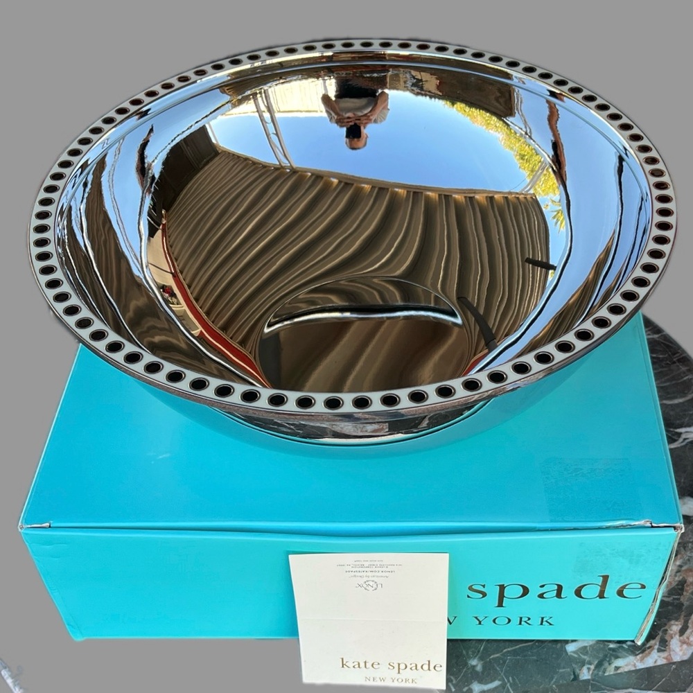 NWT  Kate Spade Silver Bowl with Beige and Black Circle Trim on Ridge